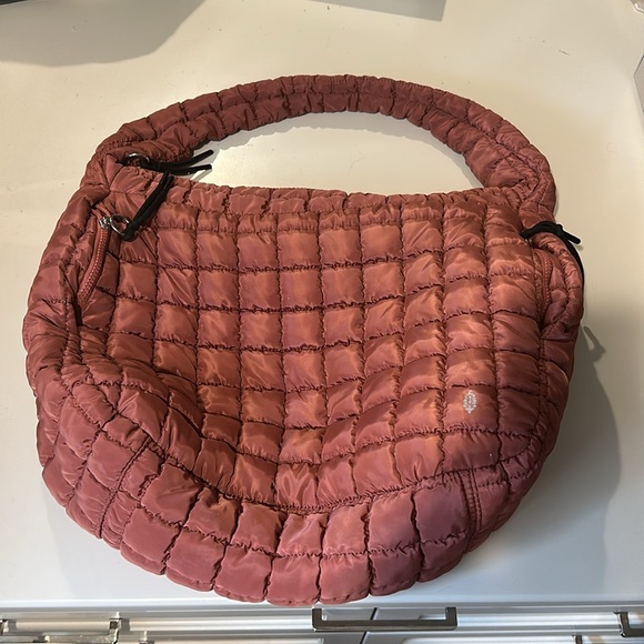 Free People Quilted Women's Bag in dark Mauve - Picture 2 of 3